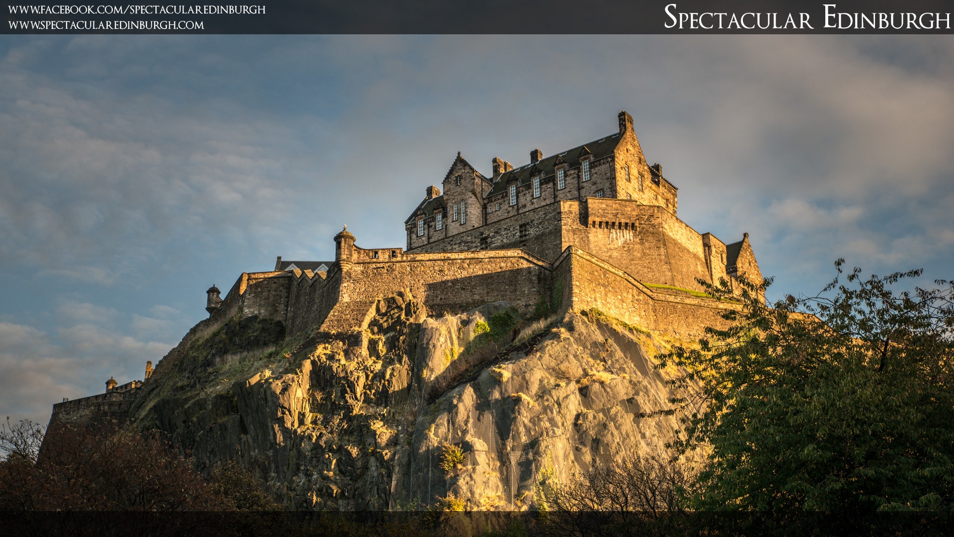 Wallpaper 1 - Evening Sun on Edinburgh Castle - Spectacular Edinburgh Photography