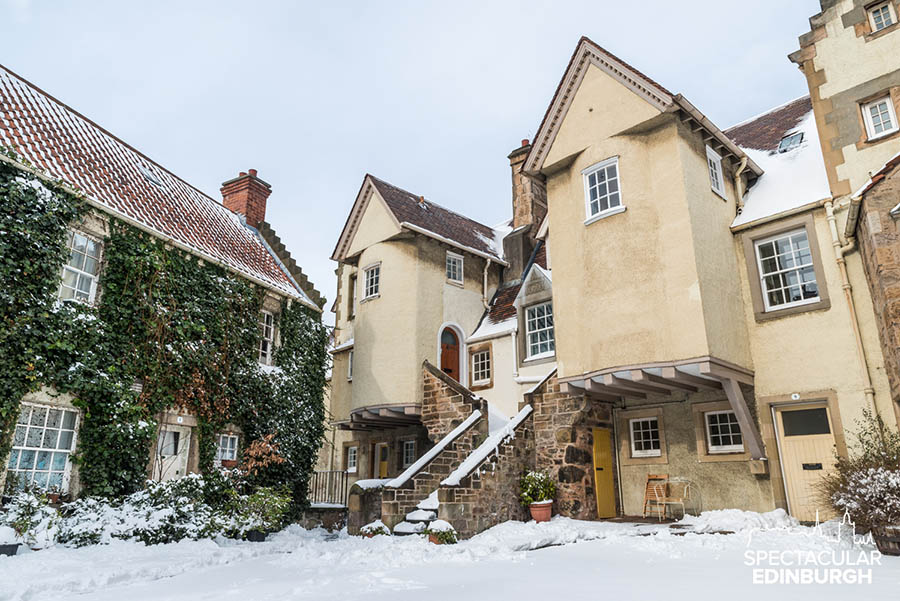 White Horse Close in the Snow - Spectacular Edinburgh Photography